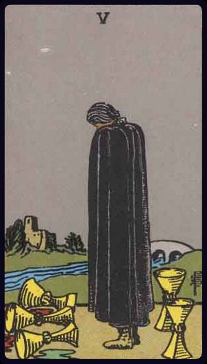 Ý nghĩa lá bài Năm Cốc (Five of Cups) trong Tarot